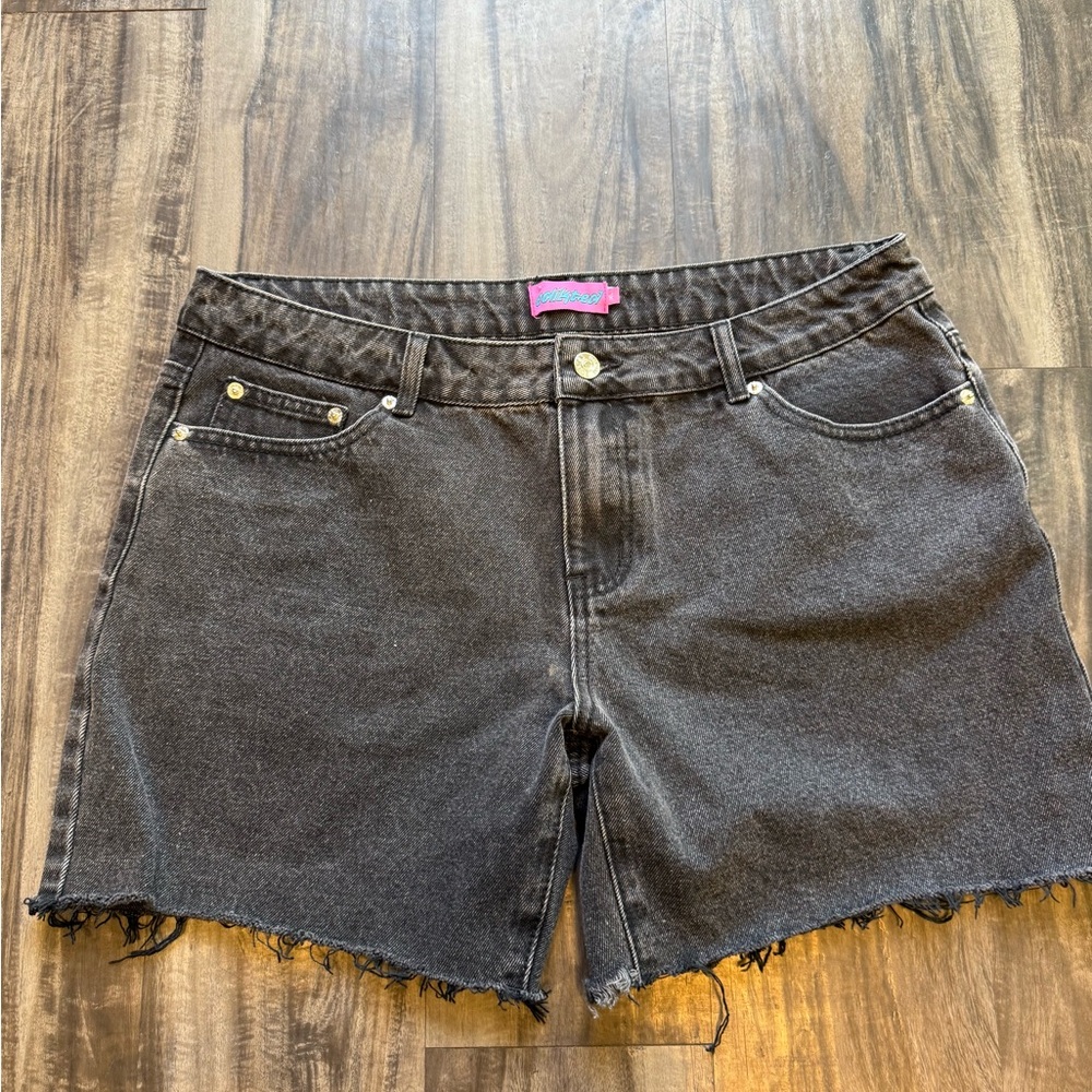 Edikted Black Frayed Hem Denim Shorts